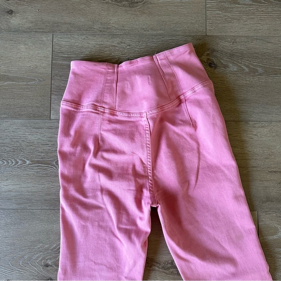 New Free People Venice Beach Flare Pink Jeans Sz 26 - Picture 11 of 11